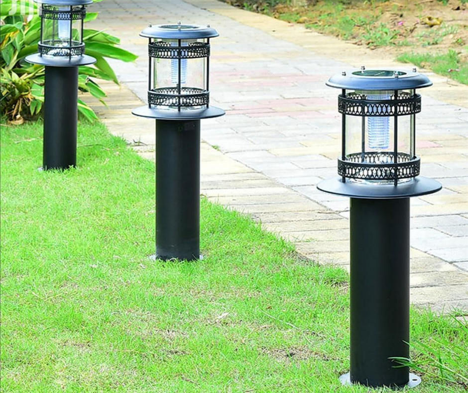 Solar Garden Lights